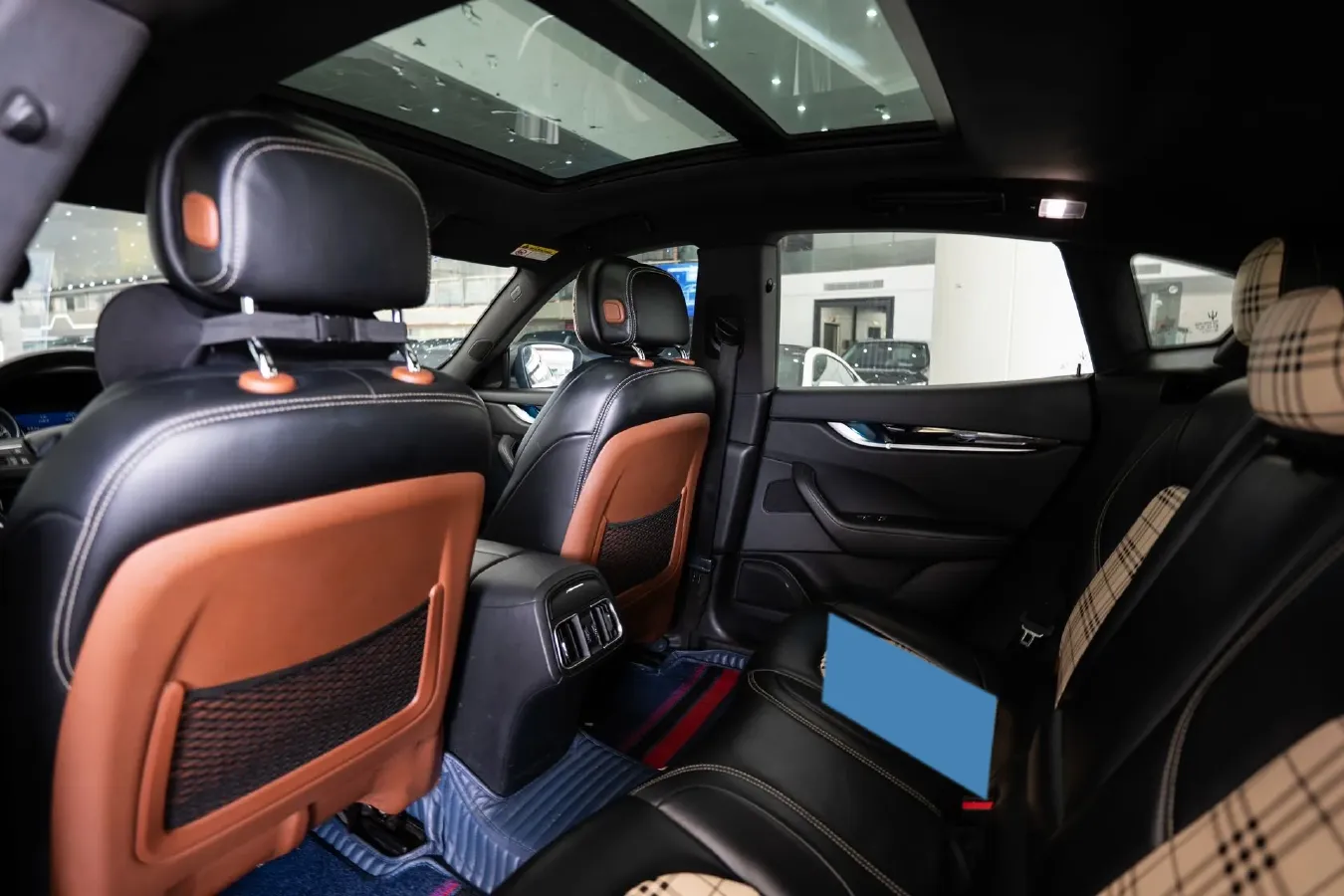 2018 Maserati Levante 3.0T 350HP V6 8AT,autocango,china used car exporter,china ev exporter,chinese used car exporter,chinese used ev exporter