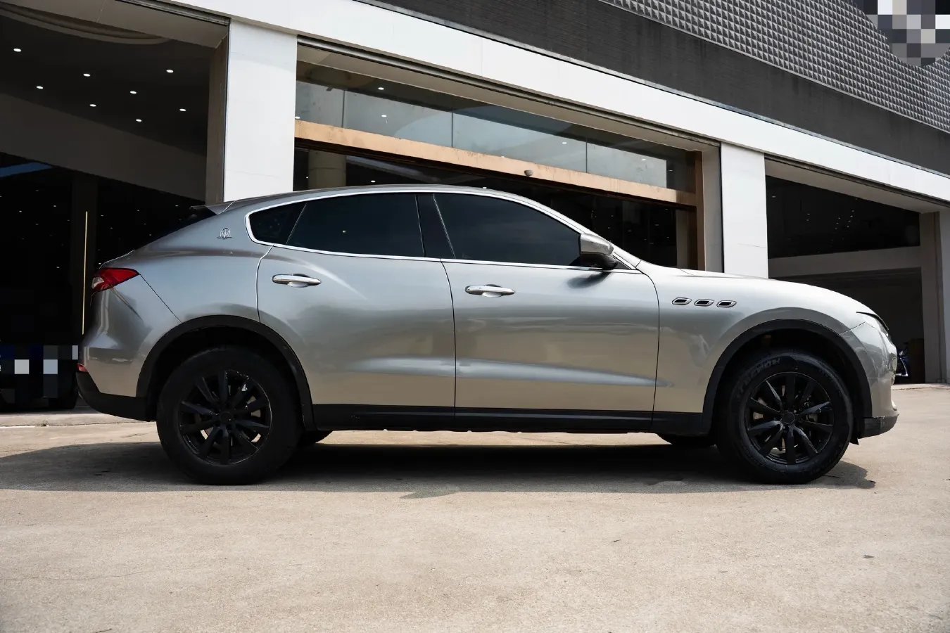 2018 Maserati Levante 3.0T 350HP V6 8AT,autocango,china used car exporter,china ev exporter,chinese used car exporter,chinese used ev exporter