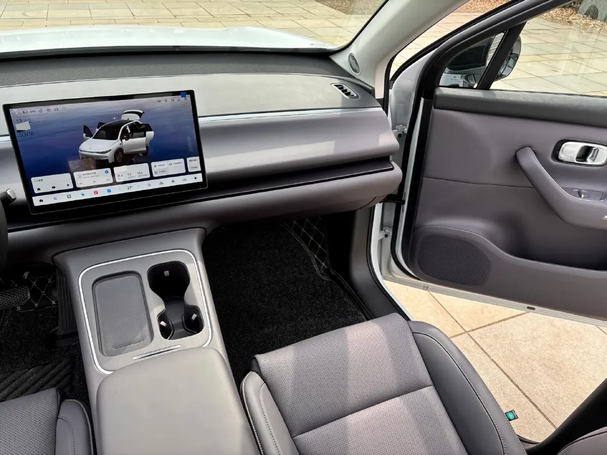 2026 Leapmotor C10 1.5L 95HP L4 REEV,autocango,china used car exporter,china ev exporter,chinese used car exporter,chinese used ev exporter