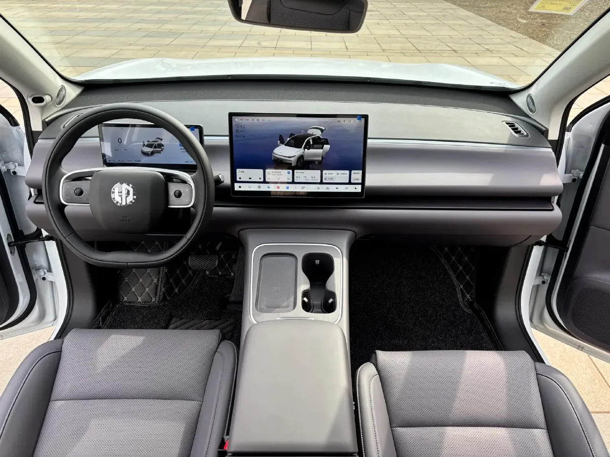 2026 Leapmotor C10 1.5L 95HP L4 REEV,autocango,china used car exporter,china ev exporter,chinese used car exporter,chinese used ev exporter