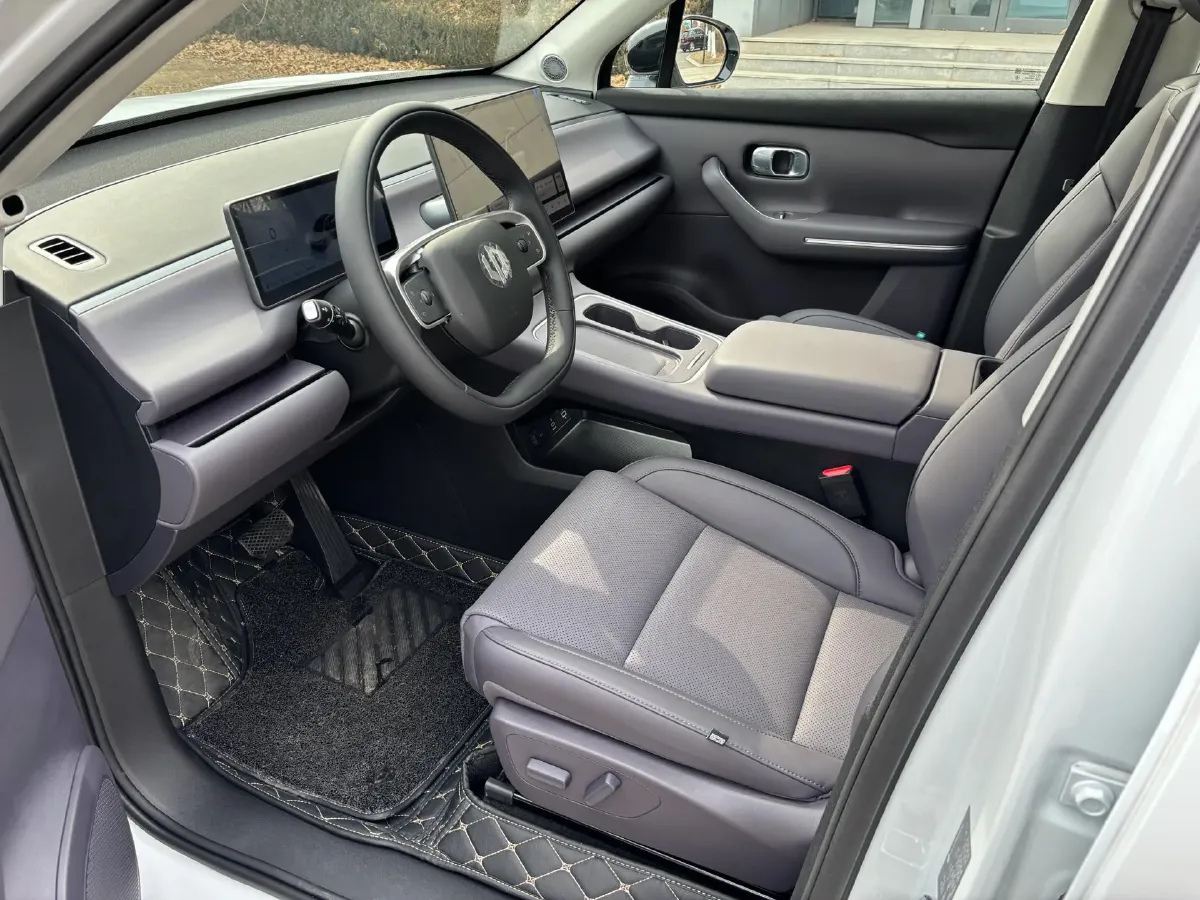 2026 Leapmotor C10 1.5L 95HP L4 REEV,autocango,china used car exporter,china ev exporter,chinese used car exporter,chinese used ev exporter