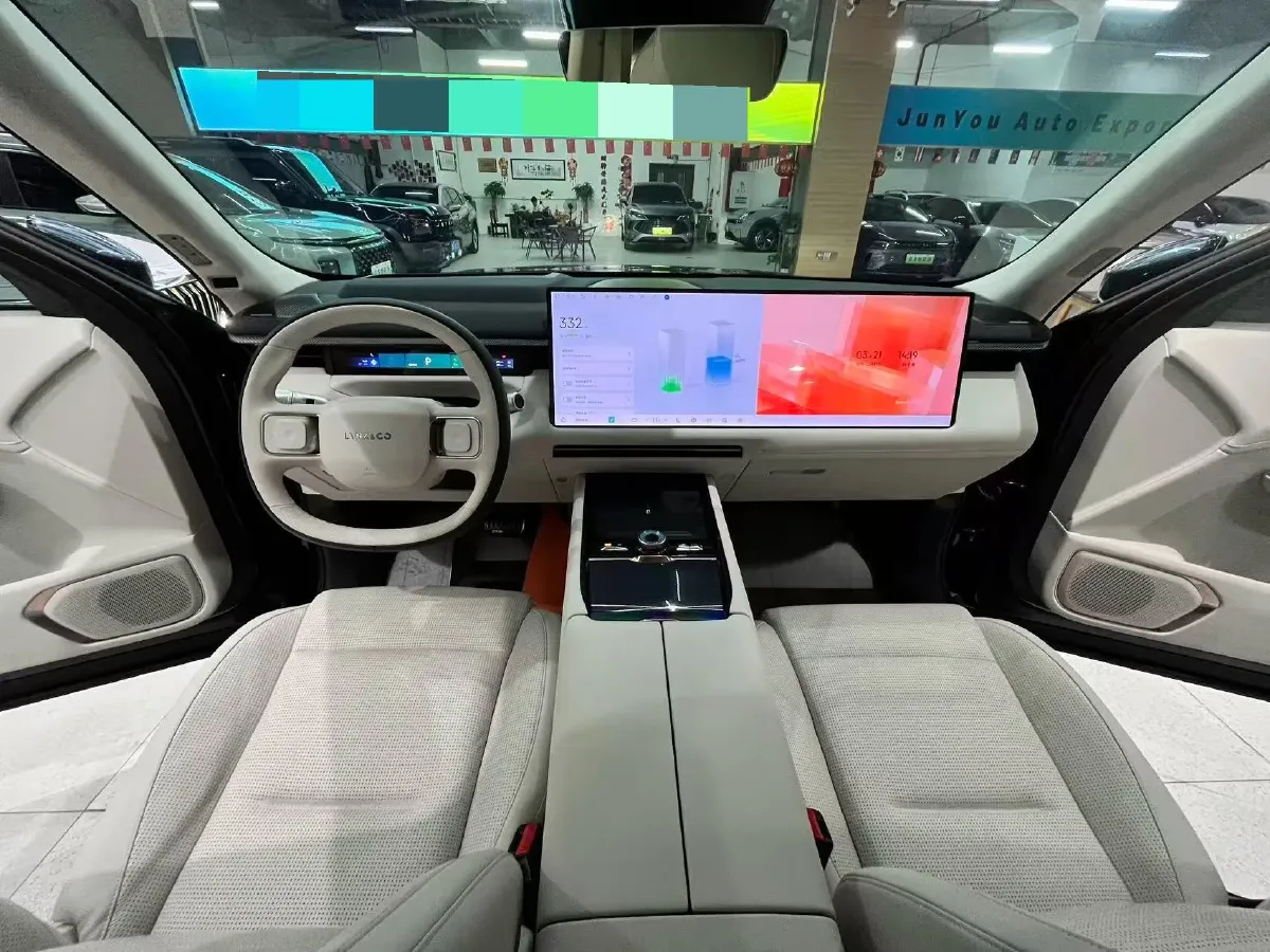 2025 LYNK&CO 900 1.5T 190HP L4 3DHT PHEV 43.3KWH,autocango,china used car exporter,china ev exporter,chinese used car exporter,chinese used ev exporter