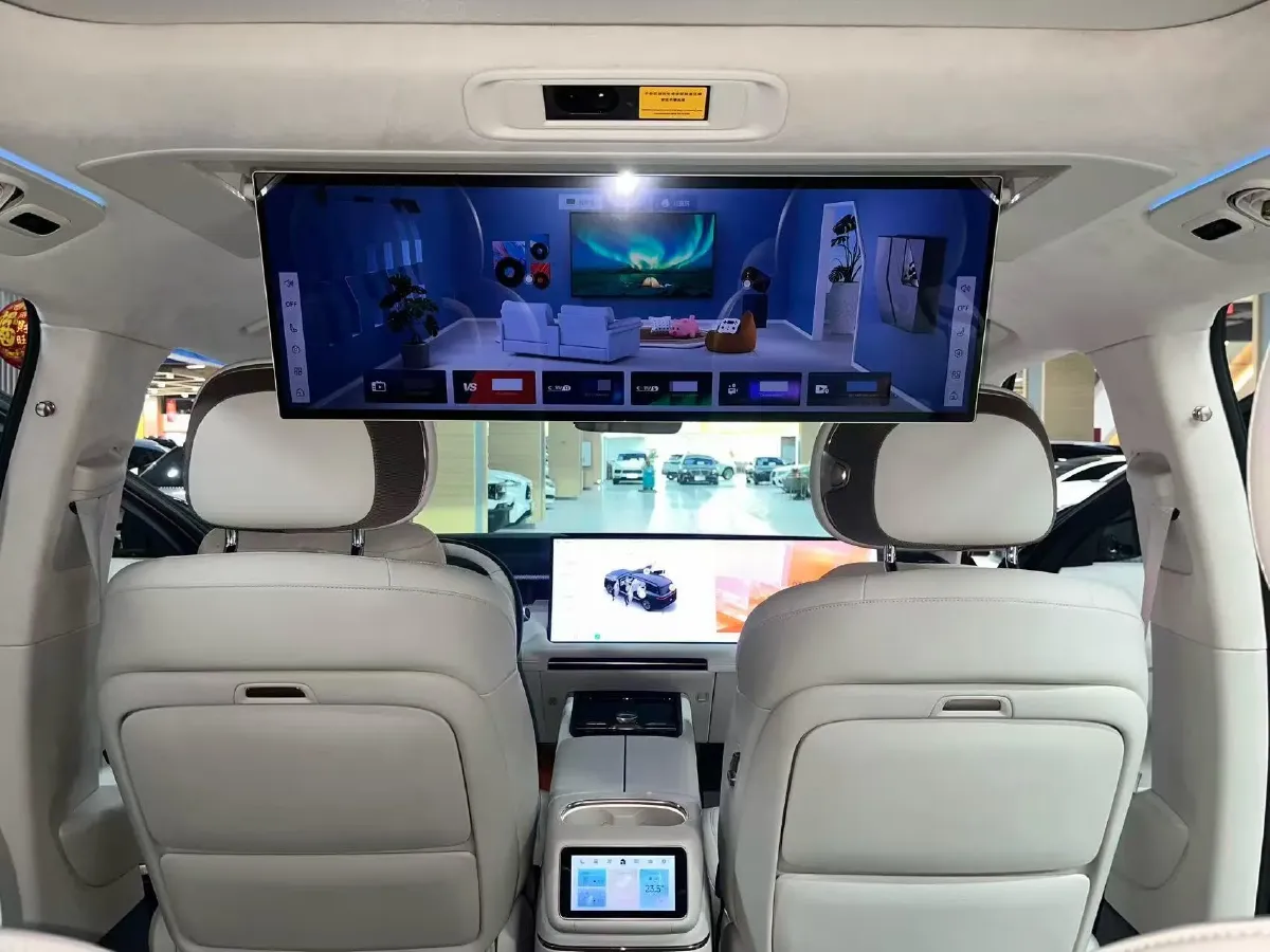 2025 LYNK&CO 900 1.5T 190HP L4 3DHT PHEV 43.3KWH,autocango,china used car exporter,china ev exporter,chinese used car exporter,chinese used ev exporter