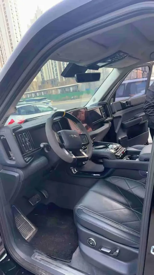 2023 FangChengBao Bao 5 1.5T 194HP L4 E-CVT PHEV 31.8KWH,autocango,china used car exporter,china ev exporter,chinese used car exporter,chinese used ev exporter