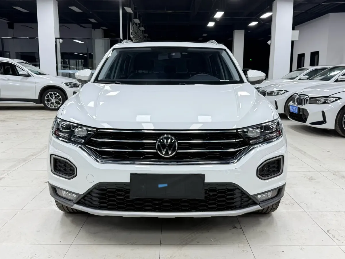2021 Volkswagen T-Roc 1.4T 150HP L4 7DCT,autocango,china used car exporter,china ev exporter,chinese used car exporter,chinese used ev exporter