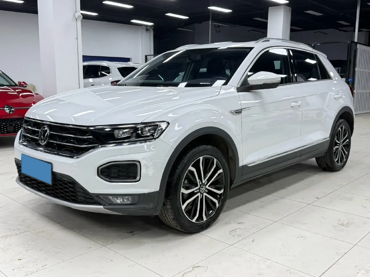 2021 Volkswagen T-Roc 1.4T 150HP L4 7DCT,autocango,china used car exporter,china ev exporter,chinese used car exporter,chinese used ev exporter