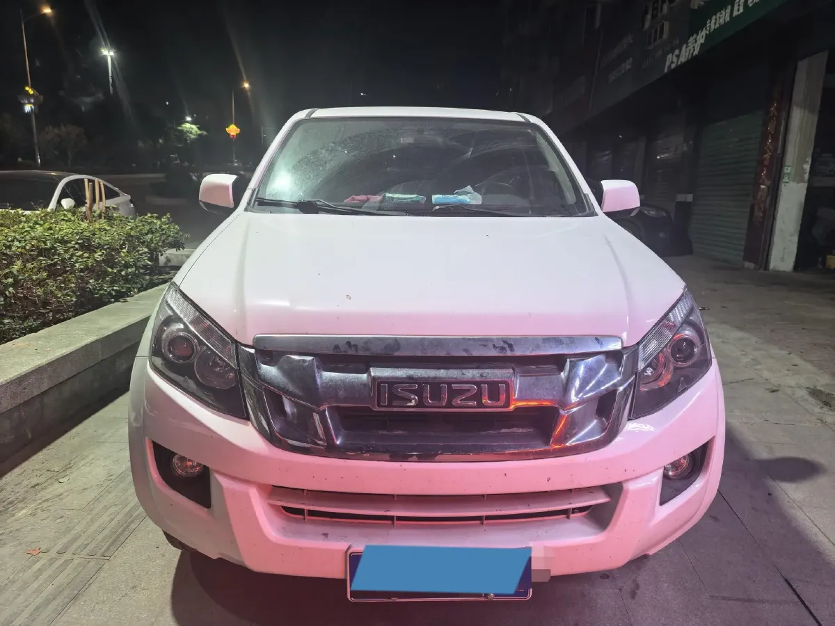 2020 Isuzu LingTuo 2.5T 150HP L4 6AT,autocango,china used car exporter,china ev exporter,chinese used car exporter,chinese used ev exporter