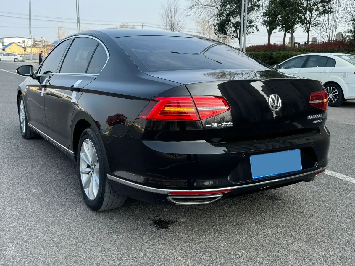 2019 Chevrolet Malibu XL 2.0T 241HP L4 9AT,autocango,china used car exporter,china ev exporter,chinese used car exporter,chinese used ev exporter