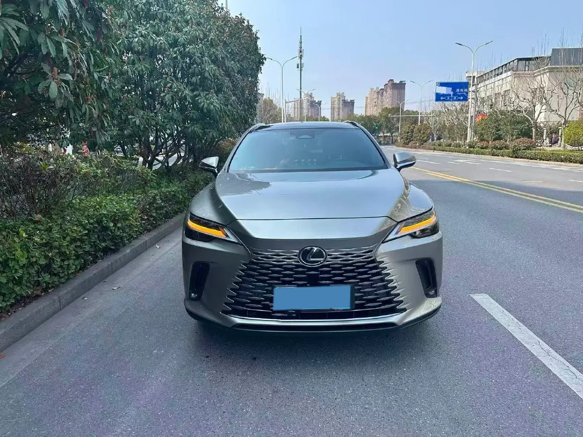 2023 Lexus RX 2.5L 189HP L4 E-CVT Hybrid,autocango,china used car exporter,china ev exporter,chinese used car exporter,chinese used ev exporter