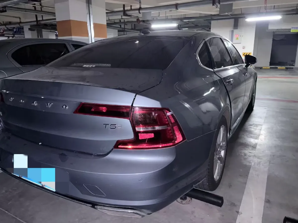 2020 Volvo S90 2.0T 254HP L4 8AT,autocango,china used car exporter,china ev exporter,chinese used car exporter,chinese used ev exporter