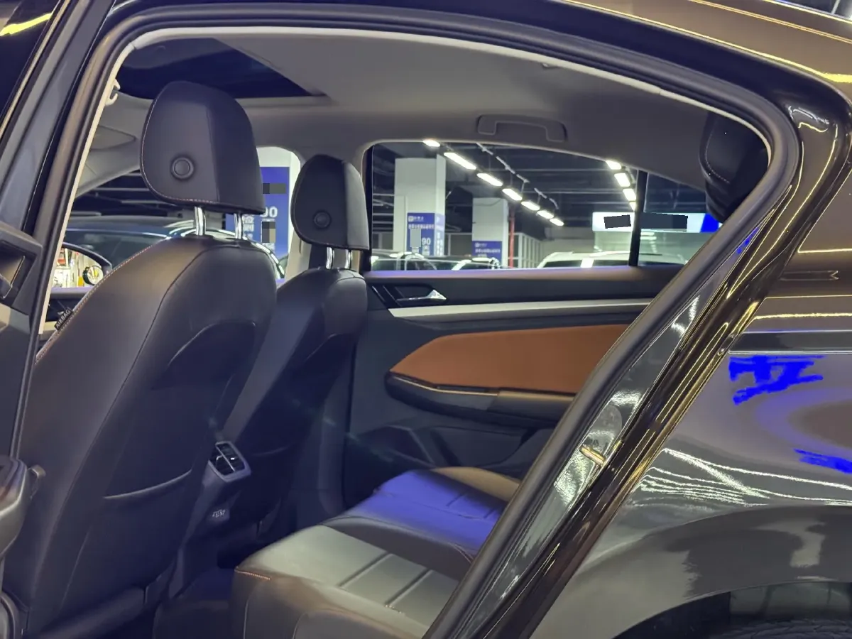 2023 Volkswagen Bora 1.2T 116HP L4 7DCT,autocango,china used car exporter,china ev exporter,chinese used car exporter,chinese used ev exporter