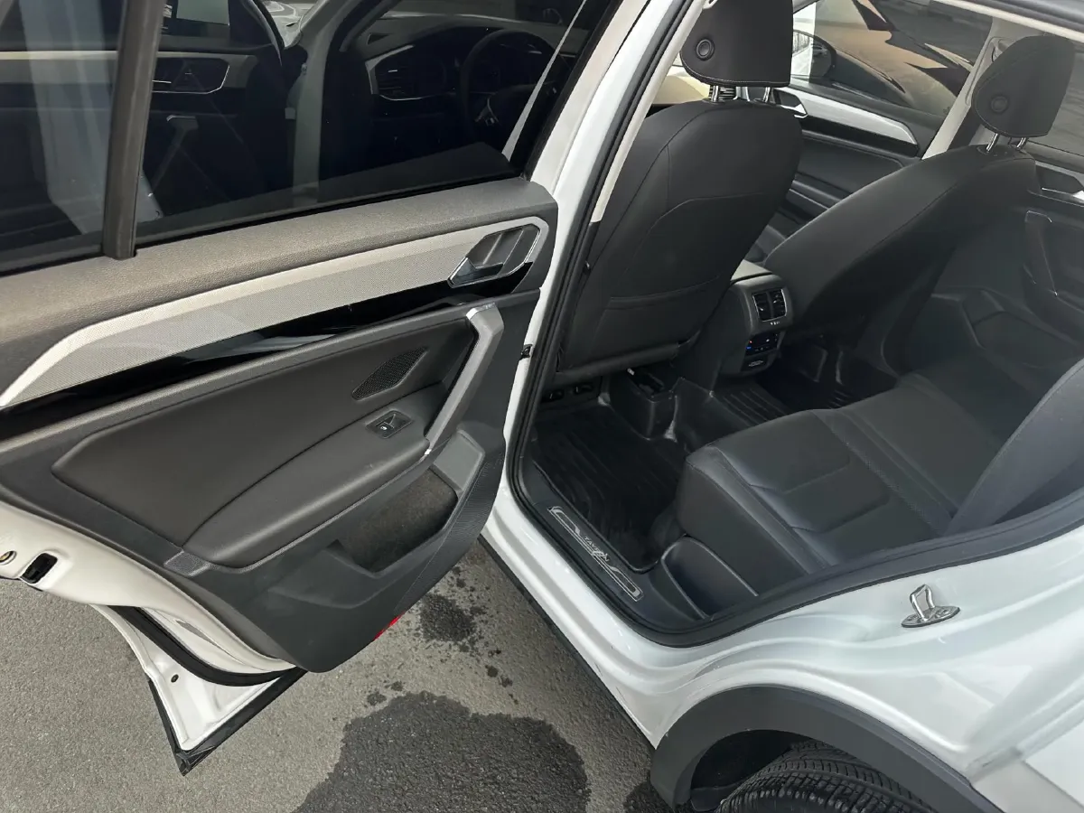 2021 Volkswagen Tayron 1.4T 150HP L4 7DCT,autocango,china used car exporter,china ev exporter,chinese used car exporter,chinese used ev exporter