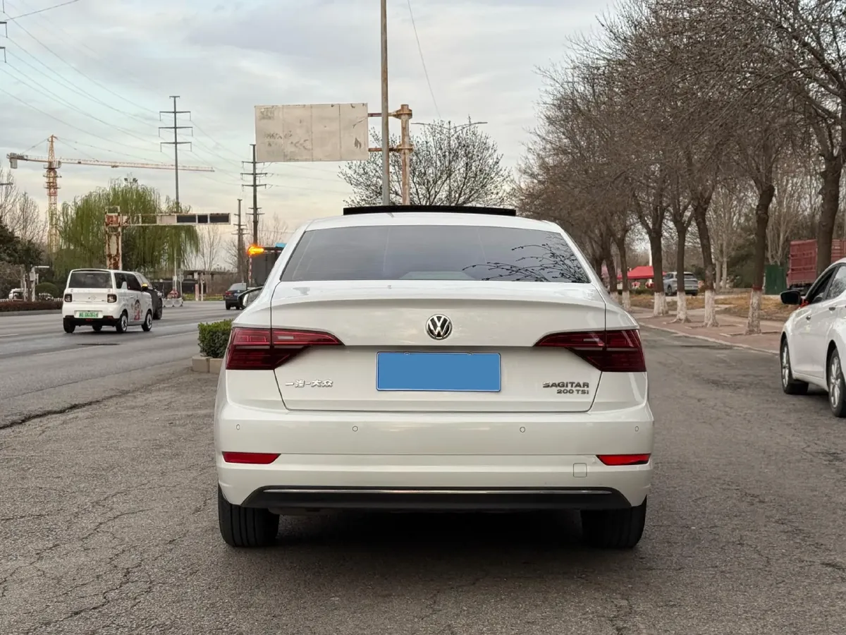 2019 Jeep Renegade 1.3T 173HP L4 7DCT,autocango,china used car exporter,china ev exporter,chinese used car exporter,chinese used ev exporter