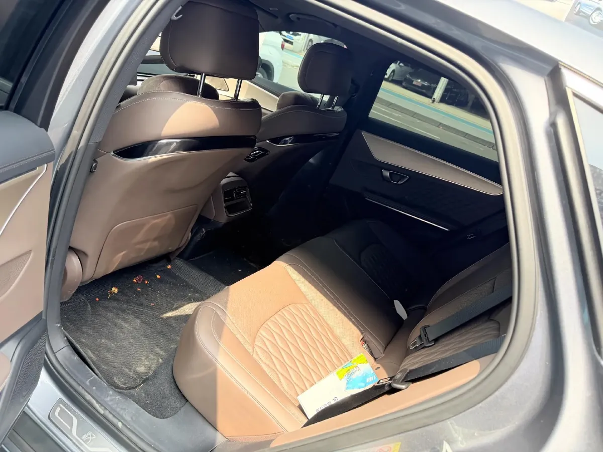 2023 BYD Han 1.5T 139HP L4 E-CVT PHEV 18.316KWH,autocango,china used car exporter,china ev exporter,chinese used car exporter,chinese used ev exporter