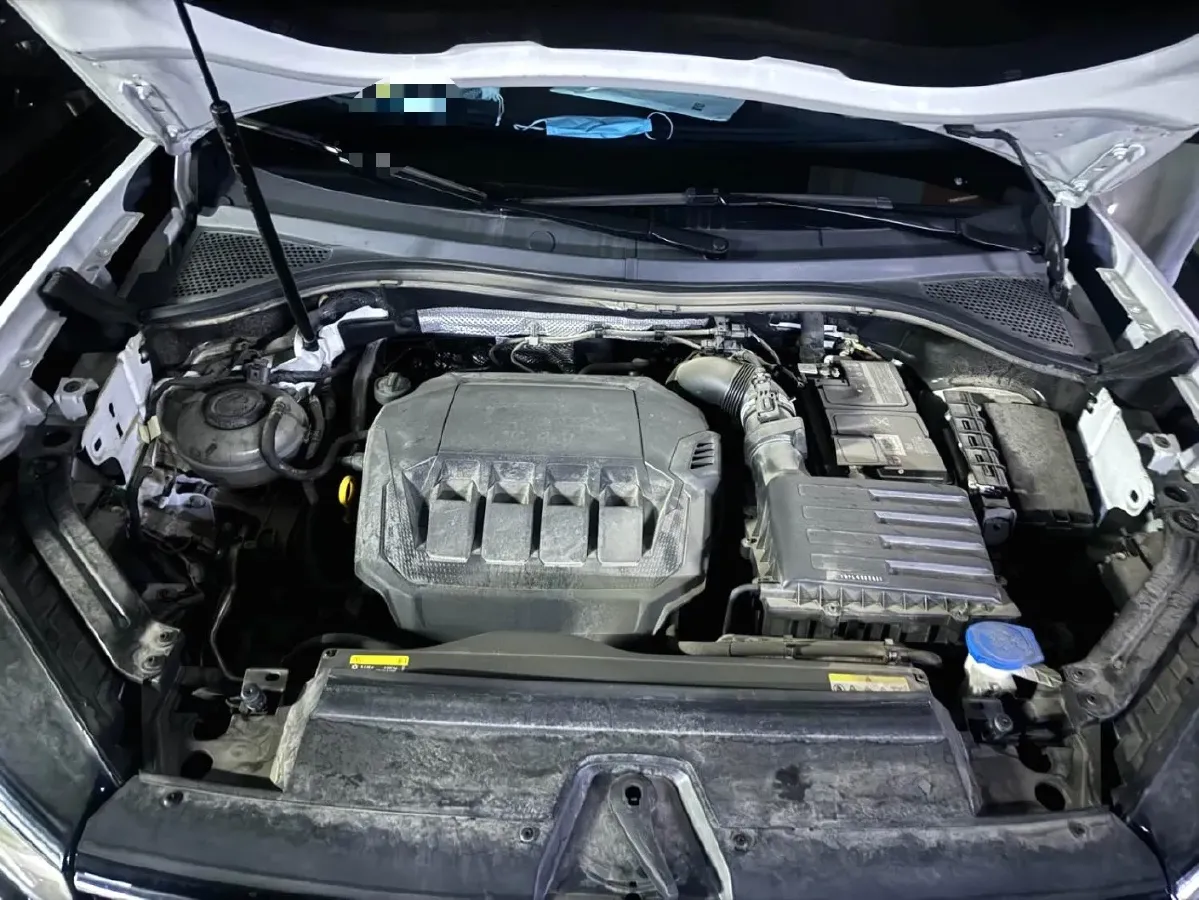 2022 Volkswagen Tayron 2.0T 186HP L4 7DCT,autocango,china used car exporter,china ev exporter,chinese used car exporter,chinese used ev exporter