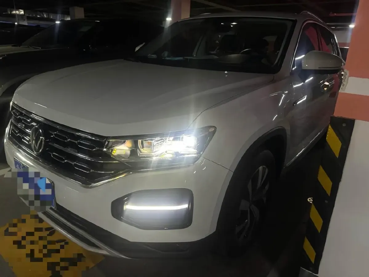 2022 Volkswagen Tayron 2.0T 186HP L4 7DCT,autocango,china used car exporter,china ev exporter,chinese used car exporter,chinese used ev exporter
