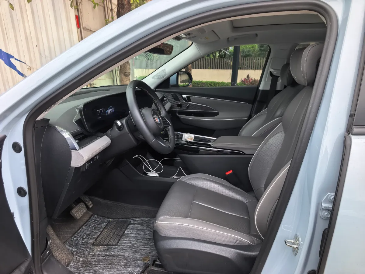 2023 Buick EnvisionPlus 1.5T 211HP L4 9AT,autocango,china used car exporter,china ev exporter,chinese used car exporter,chinese used ev exporter