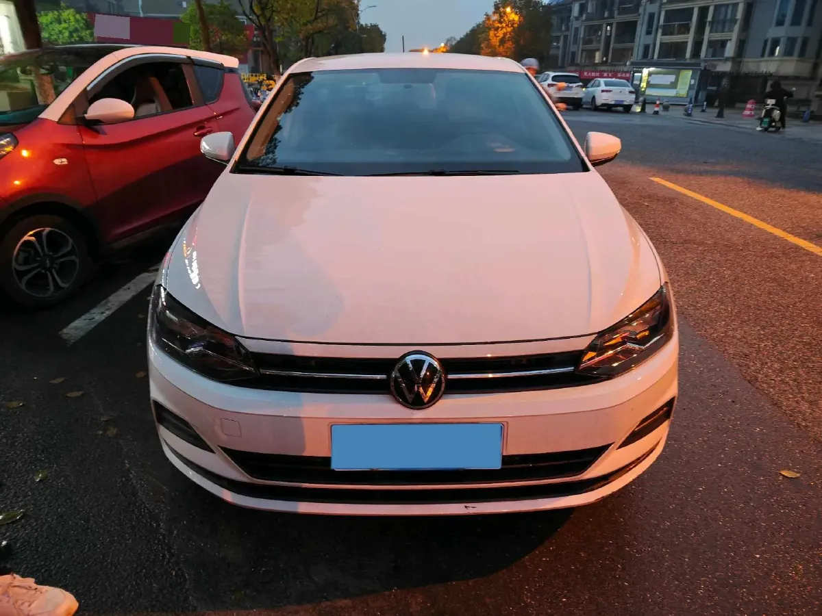 2023 Volkswagen Polo 1.5L 113HP L4 6AT,autocango,china used car exporter,china ev exporter,chinese used car exporter,chinese used ev exporter