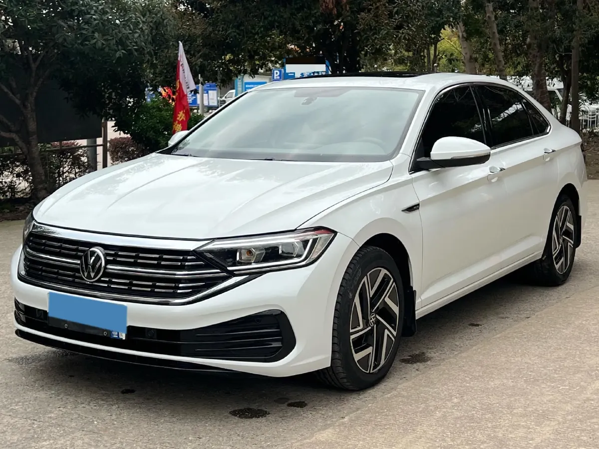 2023 Volkswagen Sagitar 1.4T 150HP L4 7DCT,autocango,china used car exporter,china ev exporter,chinese used car exporter,chinese used ev exporter