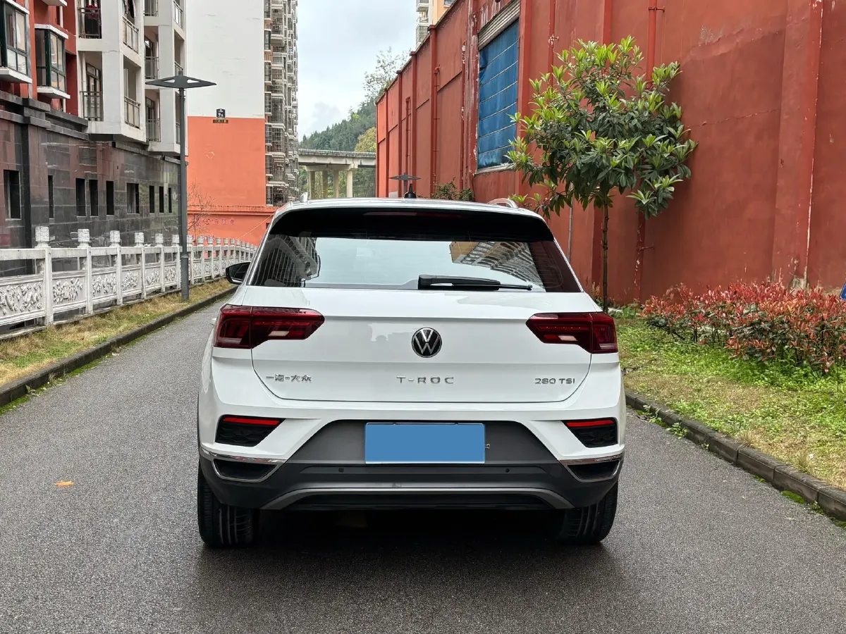 2022 Volkswagen T-Roc 1.4T 150HP L4 7DCT,autocango,china used car exporter,china ev exporter,chinese used car exporter,chinese used ev exporter