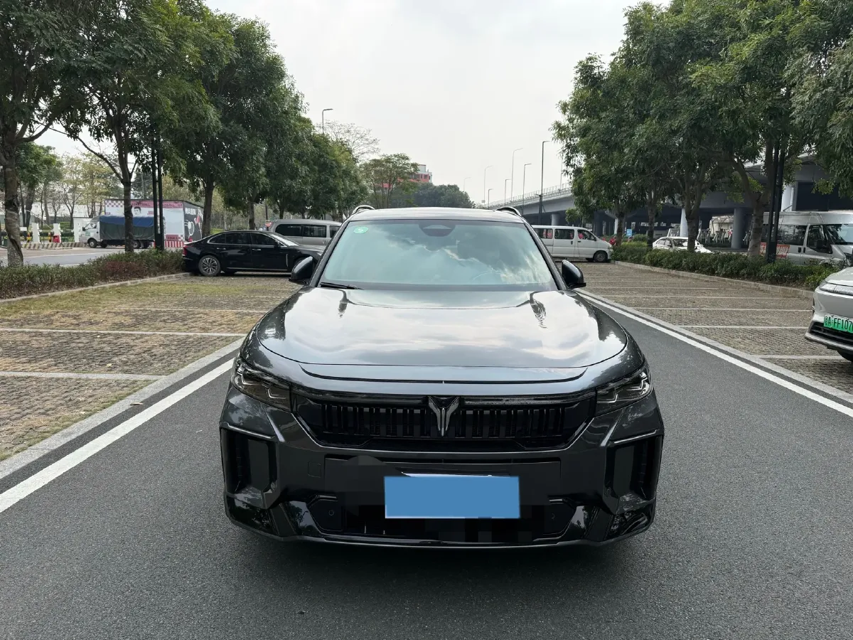 2025 Voyah FREE 1.5T 150HP L4 REEV 43KWH,autocango,china used car exporter,china ev exporter,chinese used car exporter,chinese used ev exporter