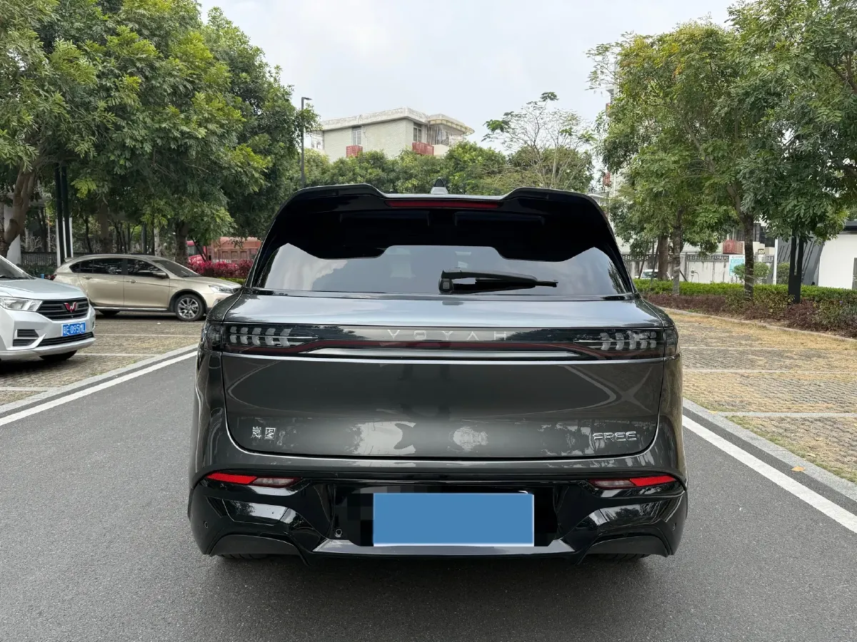 2025 Voyah FREE 1.5T 150HP L4 REEV 43KWH,autocango,china used car exporter,china ev exporter,chinese used car exporter,chinese used ev exporter