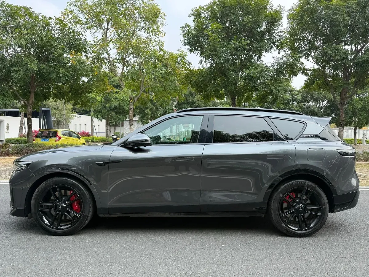 2025 Voyah FREE 1.5T 150HP L4 REEV 43KWH,autocango,china used car exporter,china ev exporter,chinese used car exporter,chinese used ev exporter