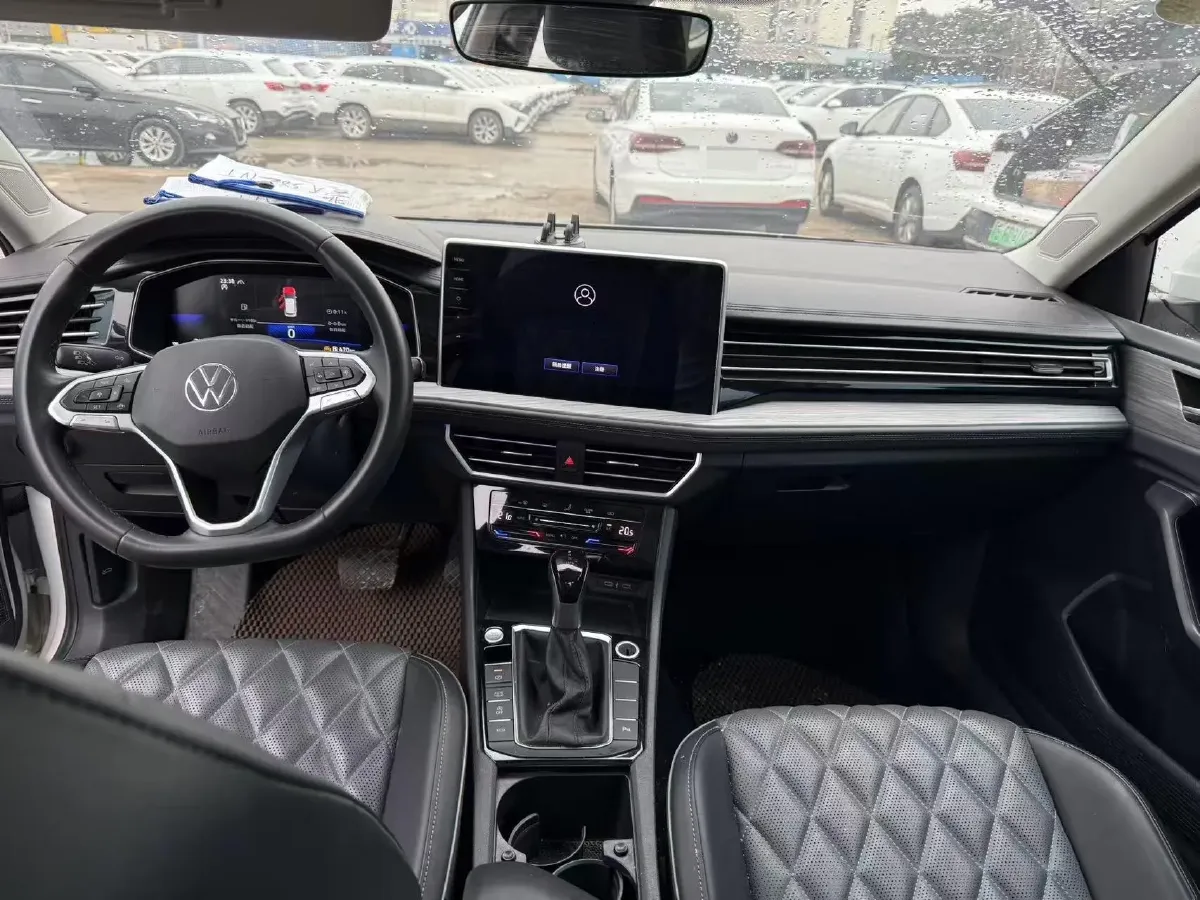 2022 Volkswagen Sagitar 1.2T 116HP L4 7DCT,autocango,china used car exporter,china ev exporter,chinese used car exporter,chinese used ev exporter