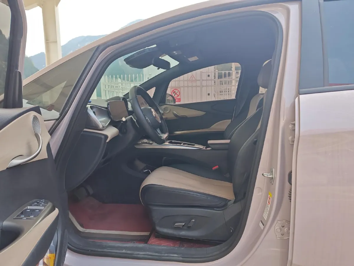 2025 BYD Dolphin BEV 45.12KWH,autocango,china used car exporter,china ev exporter,chinese used car exporter,chinese used ev exporter