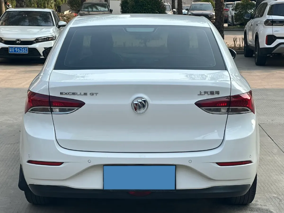 2021 Buick Excelle 1.5L 113HP L4 6AT,autocango,china used car exporter,china ev exporter,chinese used car exporter,chinese used ev exporter