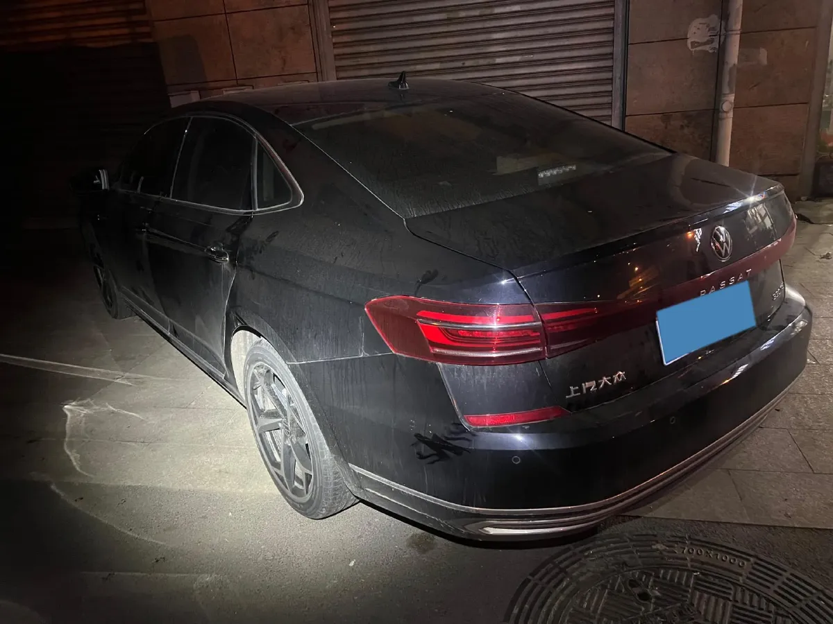 2023 Volkswagen Passat 2.0T 186HP L4 7DCT,autocango,china used car exporter,china ev exporter,chinese used car exporter,chinese used ev exporter