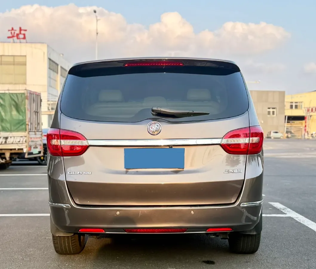 2018 Buick GL8 2.0T 260HP L4 6AT,autocango,china used car exporter,china ev exporter,chinese used car exporter,chinese used ev exporter