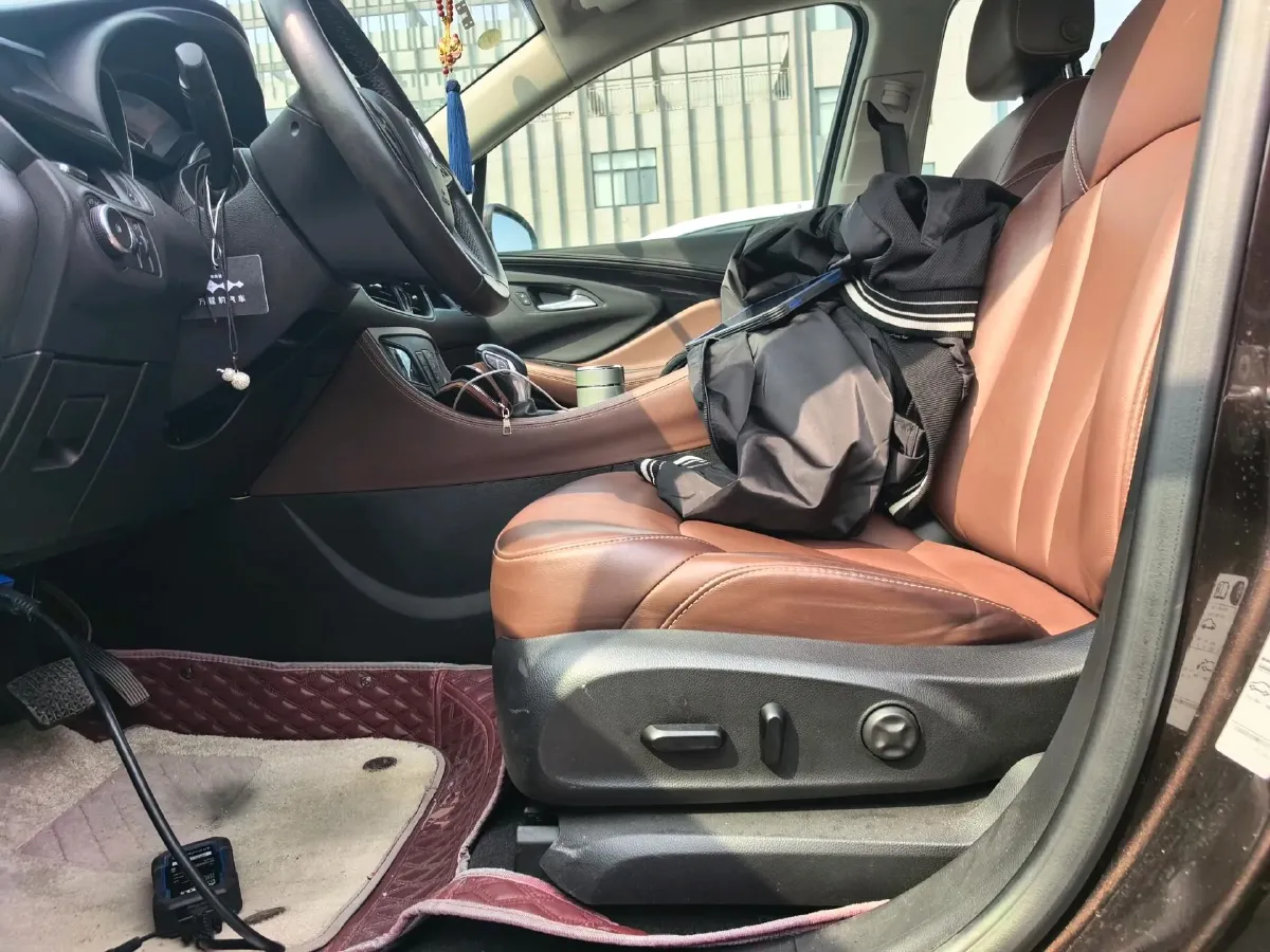 2021 Buick EnvisionPlus 1.5T 169HP L4 7DCT,autocango,china used car exporter,china ev exporter,chinese used car exporter,chinese used ev exporter