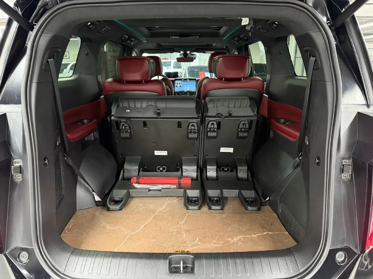 2023 GAC Trumpchi M8 2.0T 252HP L4 8AT,autocango,china used car exporter,china ev exporter,chinese used car exporter,chinese used ev exporter