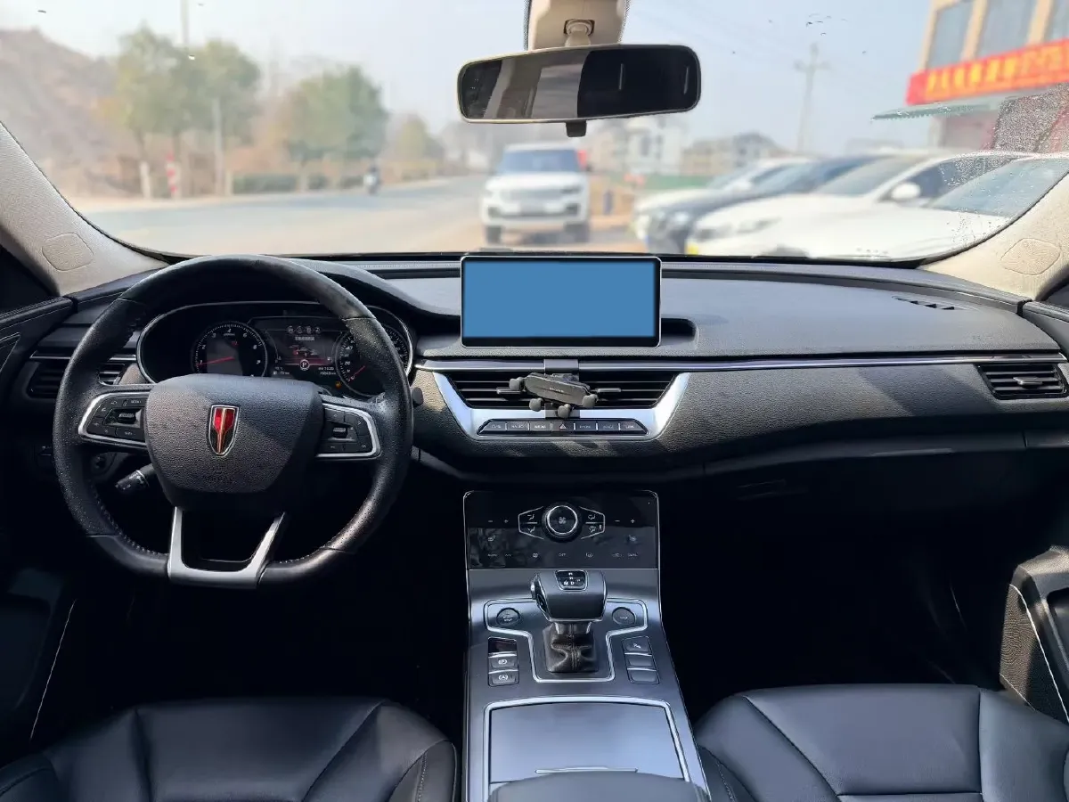 2020 HongQi H5 1.5T 169HP L4 7DCT,autocango,china used car exporter,china ev exporter,chinese used car exporter,chinese used ev exporter