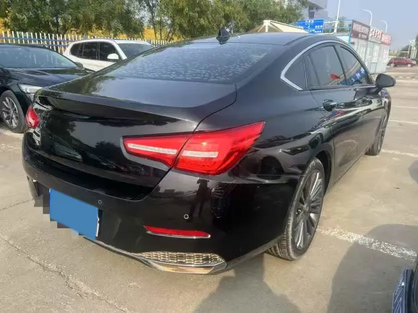 2022 HongQi H5 1.5T 169HP L4 7DCT,autocango,china used car exporter,china ev exporter,chinese used car exporter,chinese used ev exporter