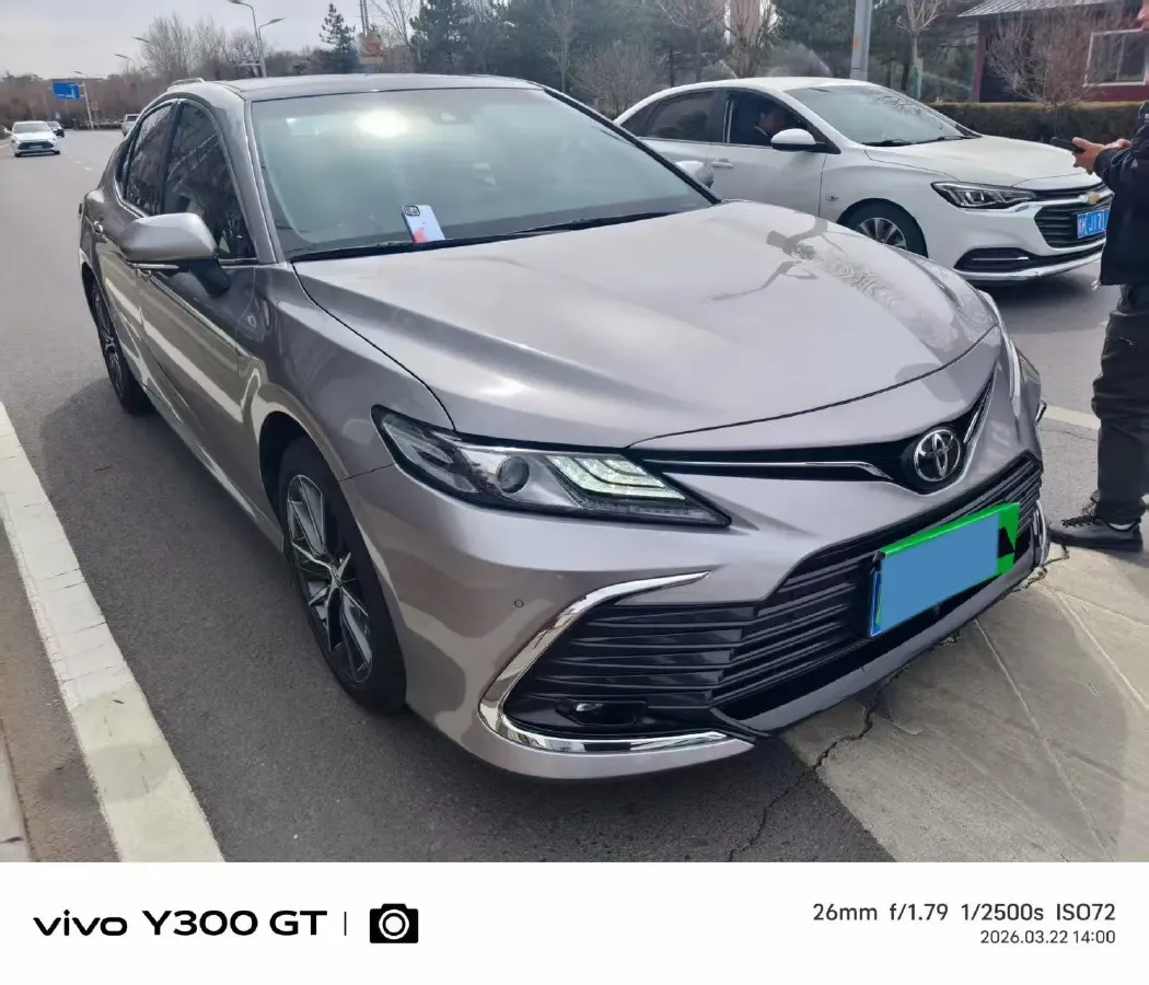 2023 Toyota Camry 2.5L 207HP L4 8AT,autocango,china used car exporter,china ev exporter,chinese used car exporter,chinese used ev exporter
