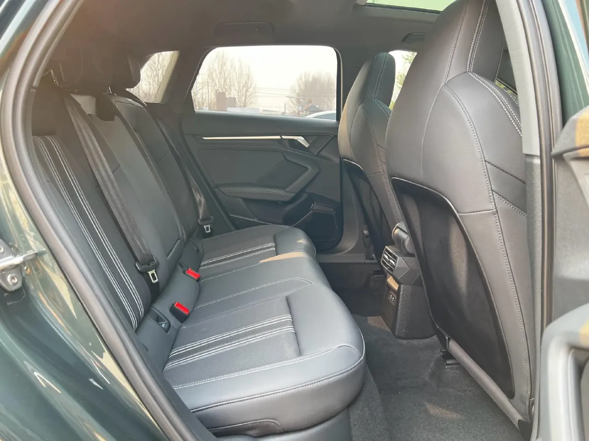 2022 Audi A3 1.4T 150HP L4 7DCT,autocango,china used car exporter,china ev exporter,chinese used car exporter,chinese used ev exporter