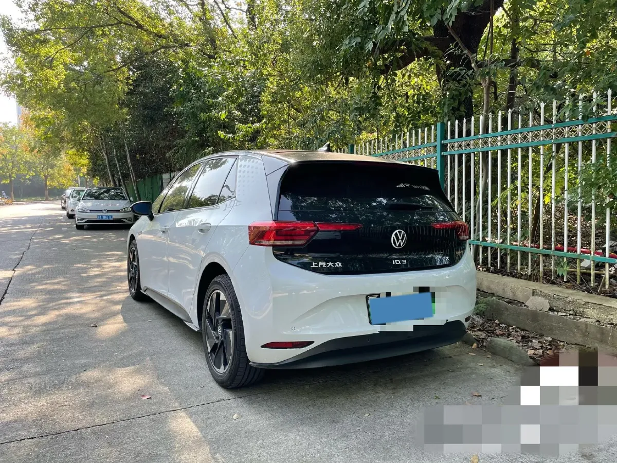 2022 Volkswagen ID.3 BEV 57.3KWH,autocango,china used car exporter,china ev exporter,chinese used car exporter,chinese used ev exporter