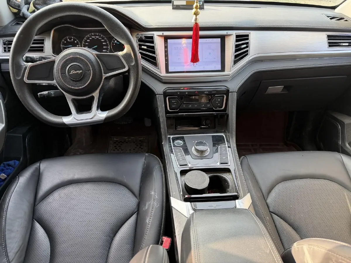 2018 Zotye Damy X7 2.0T 190HP L4 8AT,autocango,china used car exporter,china ev exporter,chinese used car exporter,chinese used ev exporter