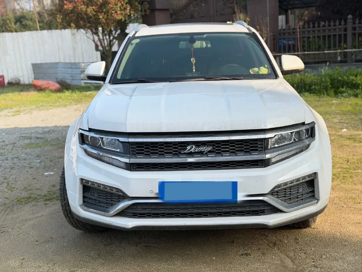 2018 Zotye Damy X7 2.0T 190HP L4 8AT,autocango,china used car exporter,china ev exporter,chinese used car exporter,chinese used ev exporter