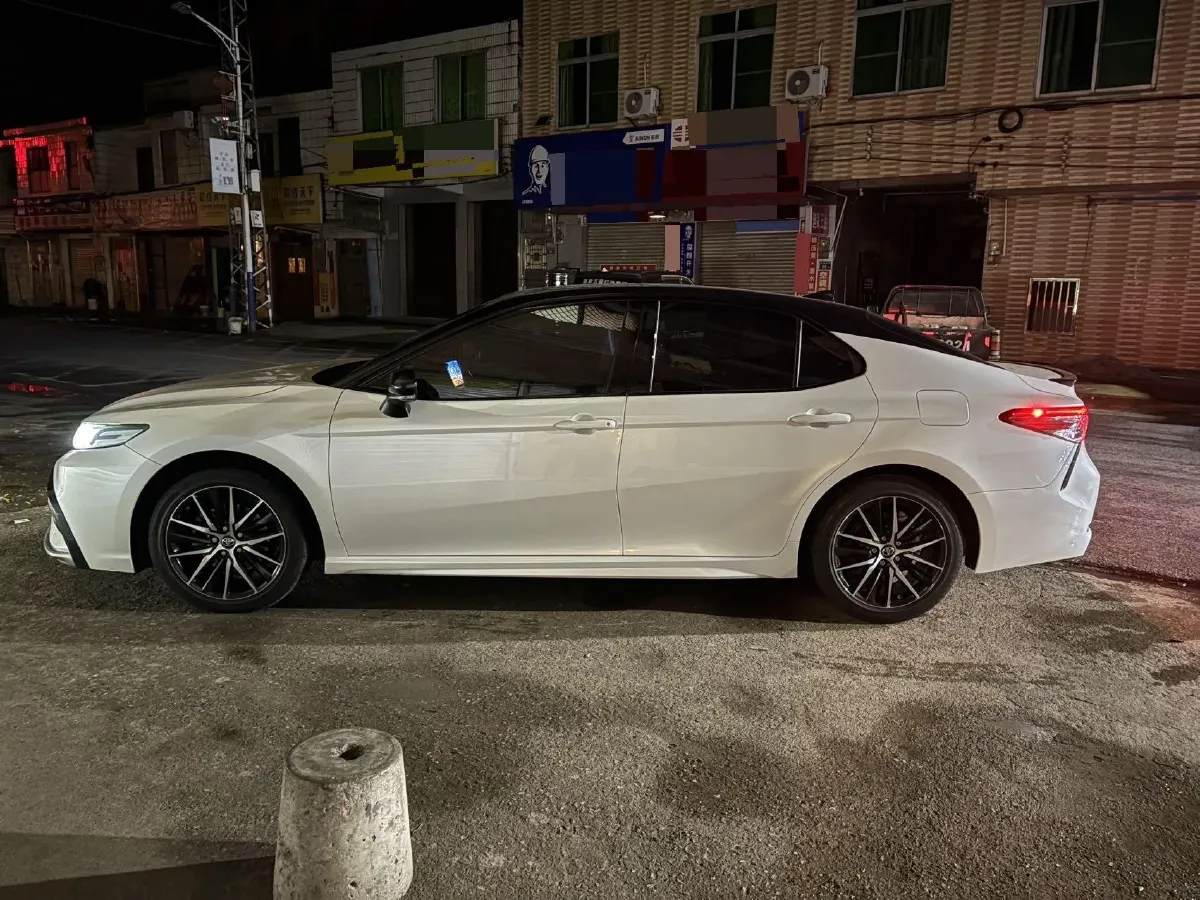 2022 Toyota Camry 2.0L 178HP L4 CVT,autocango,china used car exporter,china ev exporter,chinese used car exporter,chinese used ev exporter