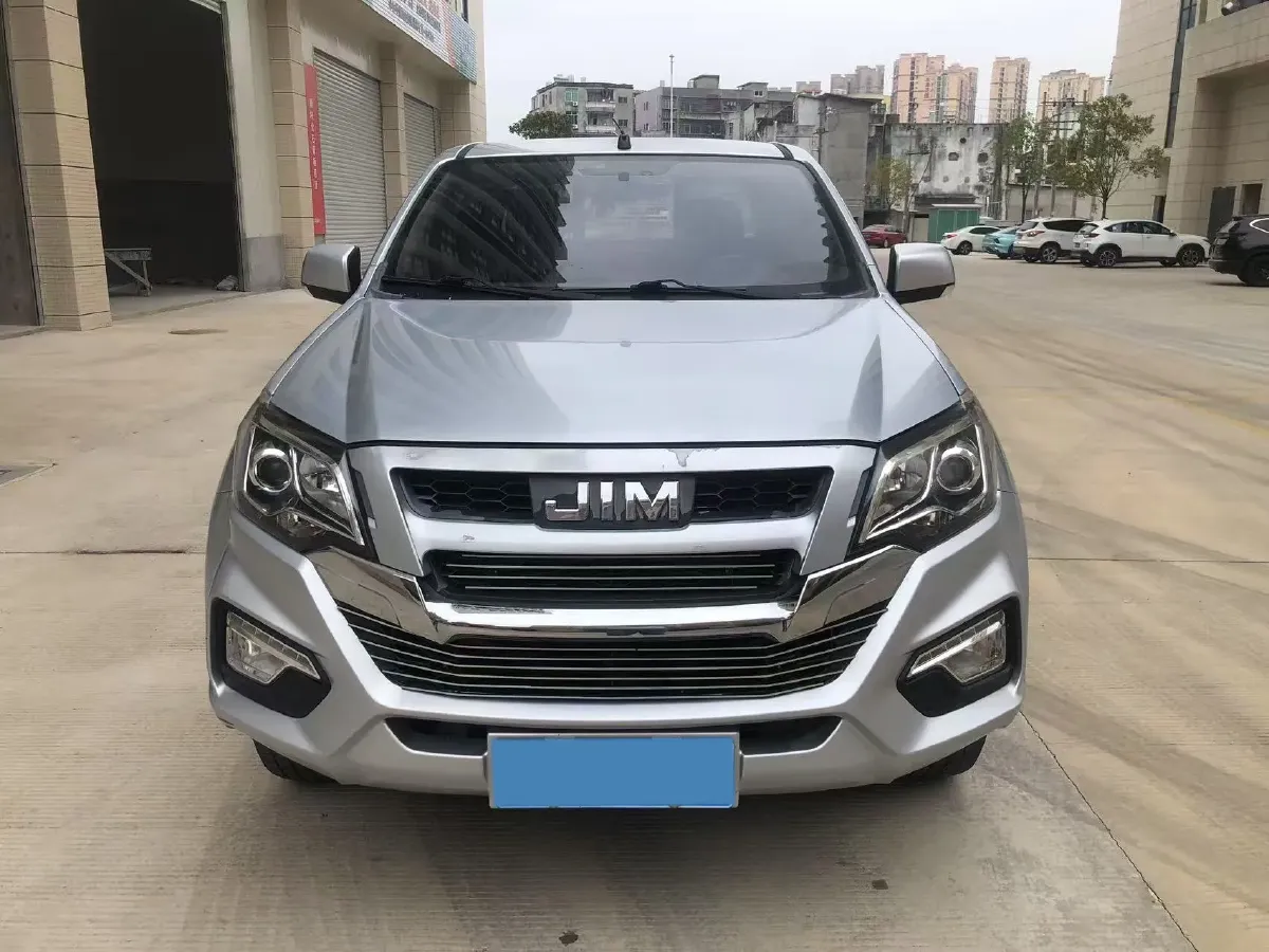 2019 Isuzu LingTuo 2.5T 129HP L4 6MT,autocango,china used car exporter,china ev exporter,chinese used car exporter,chinese used ev exporter