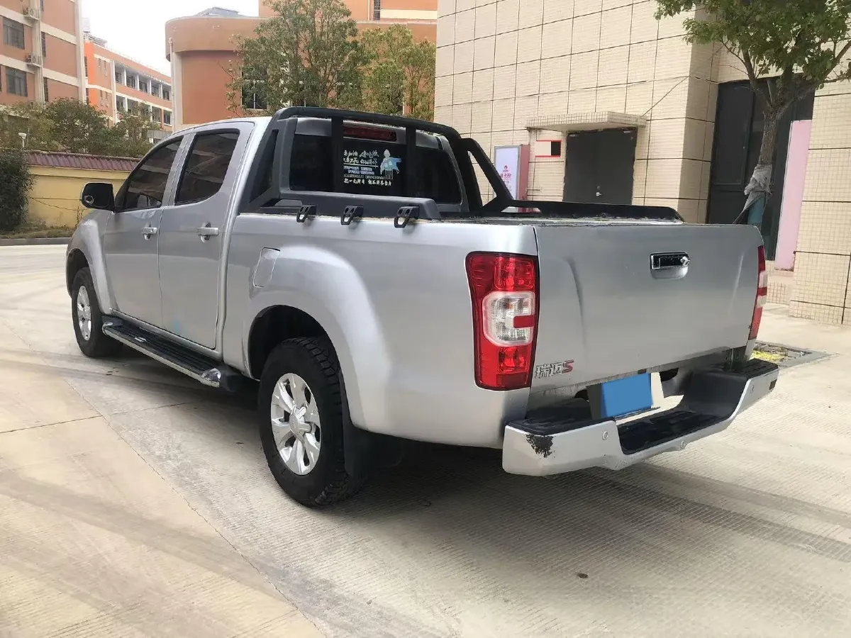 2019 Isuzu LingTuo 2.5T 129HP L4 6MT,autocango,china used car exporter,china ev exporter,chinese used car exporter,chinese used ev exporter