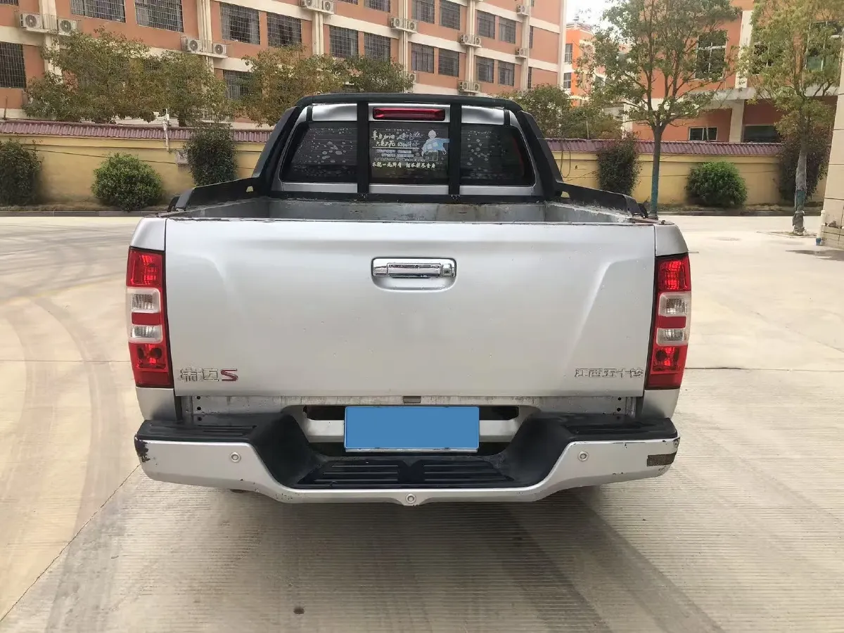 2019 Isuzu LingTuo 2.5T 129HP L4 6MT,autocango,china used car exporter,china ev exporter,chinese used car exporter,chinese used ev exporter