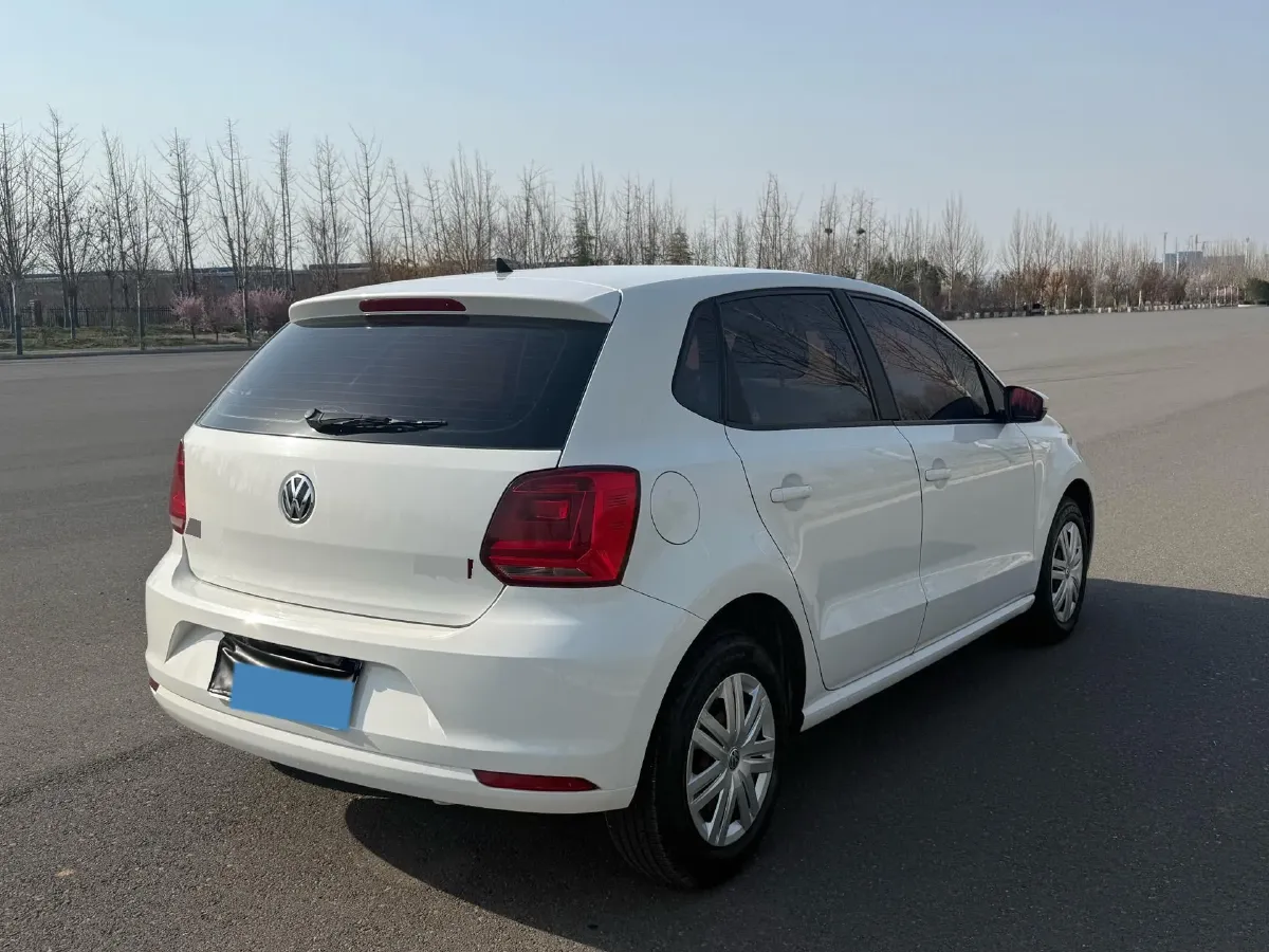 2016 Volkswagen Polo 1.4L 90HP L4 5MT,autocango,china used car exporter,china ev exporter,chinese used car exporter,chinese used ev exporter