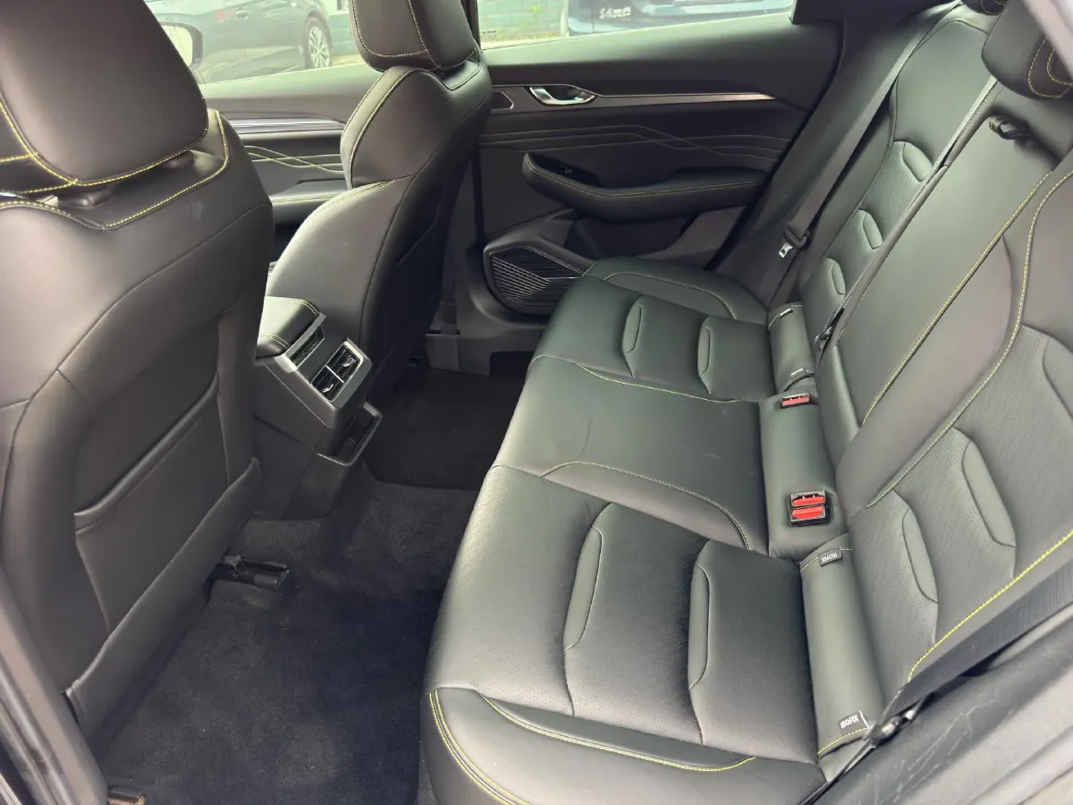 2023 Geely Preface 1.5T 181HP L4 7DCT,autocango,china used car exporter,china ev exporter,chinese used car exporter,chinese used ev exporter