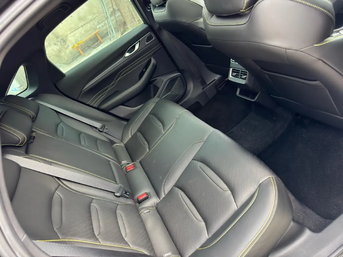 2023 Geely Preface 1.5T 181HP L4 7DCT,autocango,china used car exporter,china ev exporter,chinese used car exporter,chinese used ev exporter