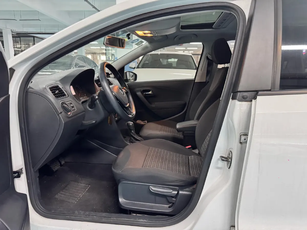 2018 Chery Tiggo 7 1.5T 156HP L4 6DCT,autocango,china used car exporter,china ev exporter,chinese used car exporter,chinese used ev exporter