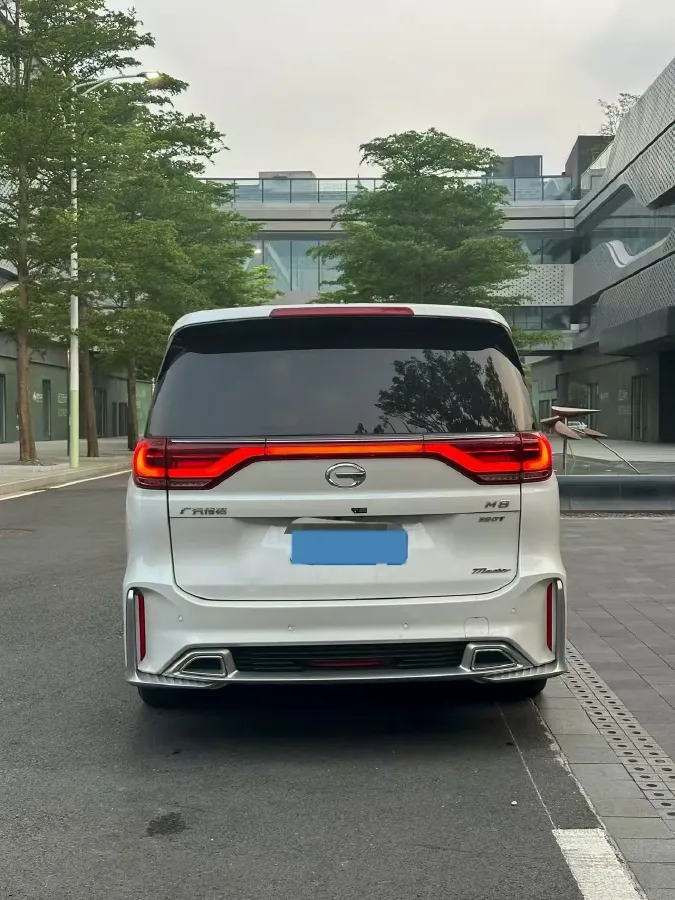 2021 GAC Trumpchi M8 2.0T 252HP L4 8AT,autocango,china used car exporter,china ev exporter,chinese used car exporter,chinese used ev exporter